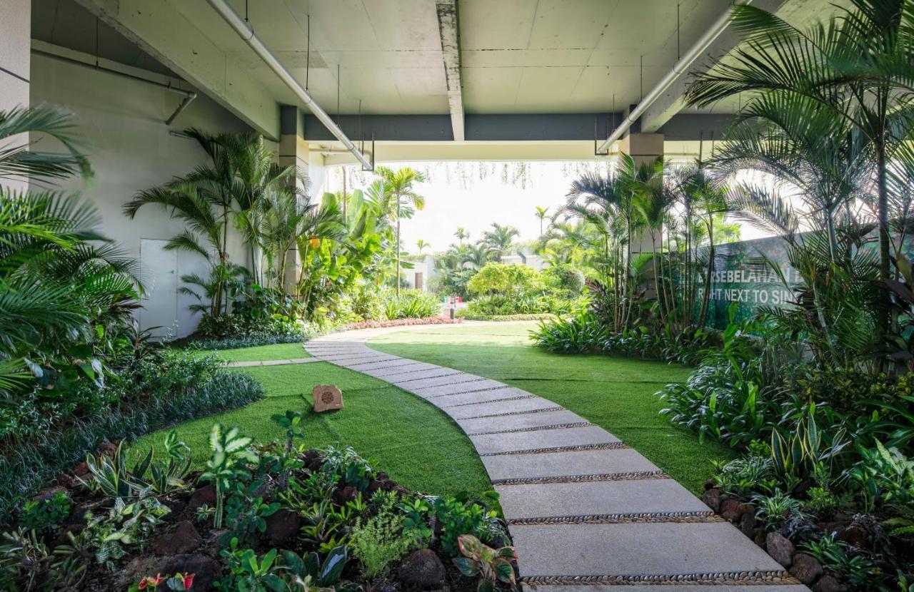 Forest City Golf Hotel Nusajaya  Exterior photo