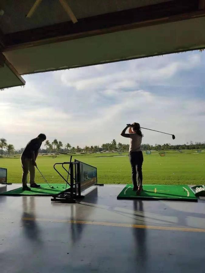 Forest City Golf Hotel Nusajaya  Exterior photo